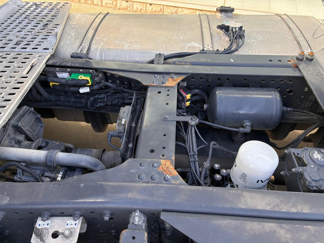 Cabeza Tractora IVECO S-WAY 510 AUTOMATICO CON INTARDER - Tractor unit: picture 5 Cabeza Tractora IVECO S-WAY 510 AUTOMATICO CON INTARDER - Tractor unit: picture 5