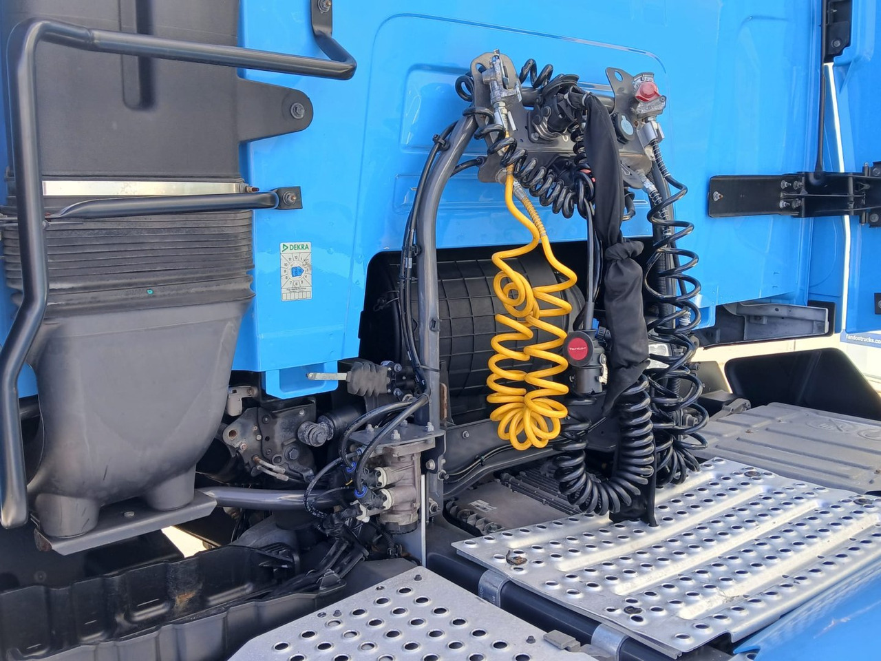 Leasing of  Cabeza Tractora Renault T480 AUTOMATICA INTARDER Cabeza Tractora Renault T480 AUTOMATICA INTARDER: picture 5 Leasing of  Cabeza Tractora Renault T480 AUTOMATICA INTARDER Cabeza Tractora Renault T480 AUTOMATICA INTARDER: picture 5