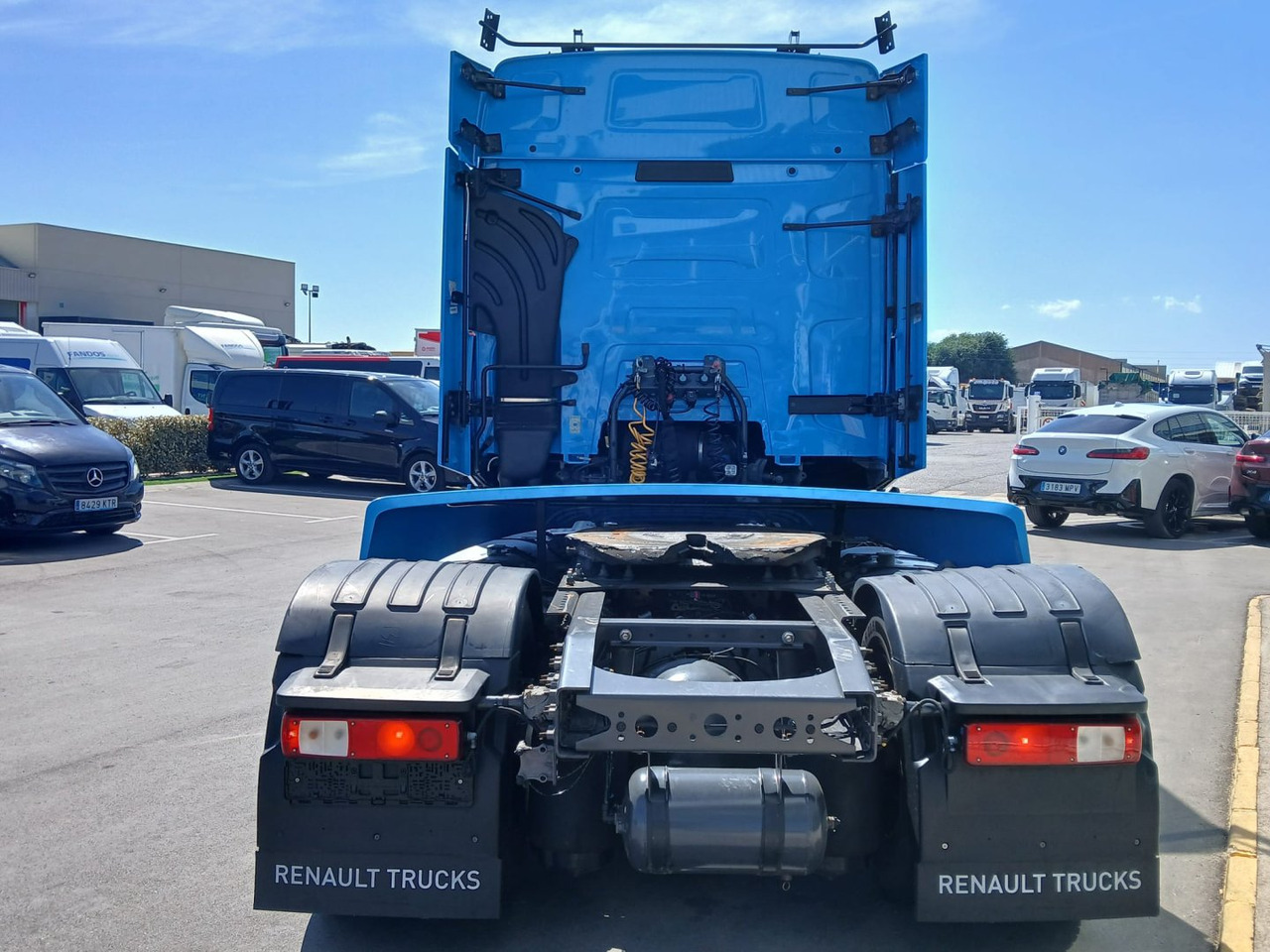 Leasing of  Cabeza Tractora Renault T480 AUTOMATICA INTARDER Cabeza Tractora Renault T480 AUTOMATICA INTARDER: picture 6 Leasing of  Cabeza Tractora Renault T480 AUTOMATICA INTARDER Cabeza Tractora Renault T480 AUTOMATICA INTARDER: picture 6