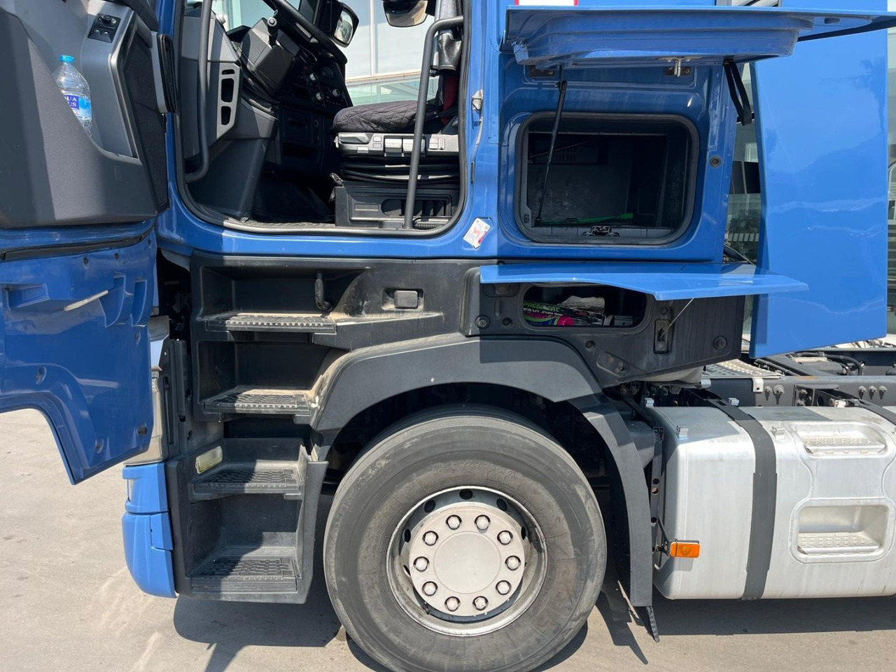 Cabeza Tractora Renault T520 AUTOMATICA INTARDER - Tractor unit: picture 5 Cabeza Tractora Renault T520 AUTOMATICA INTARDER - Tractor unit: picture 5