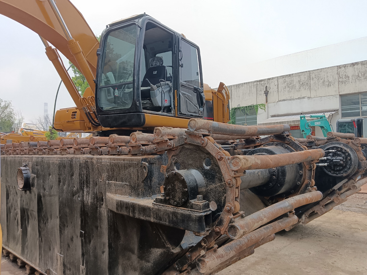 CAT 320CL 320BL Customizable Dredger - Amphibious excavator: picture 5 CAT 320CL 320BL Customizable Dredger - Amphibious excavator: picture 5