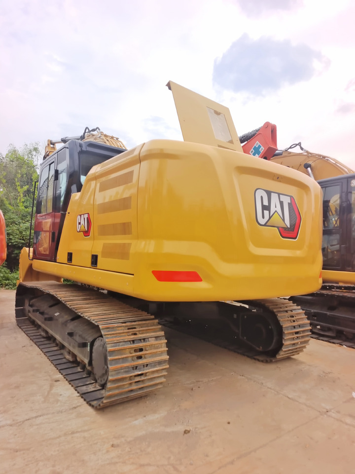 Crawler excavator CAT 323 GC: picture 1