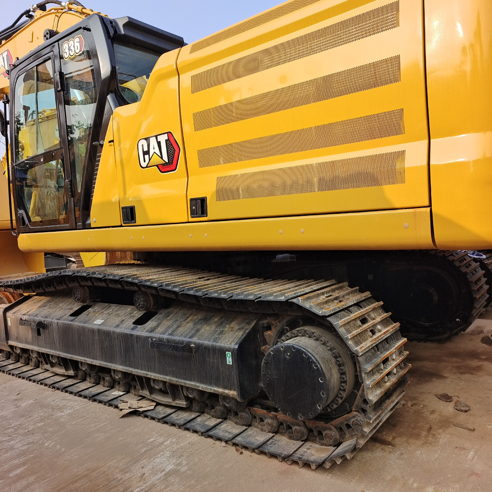 Crawler excavator CAT 336GC: picture 1