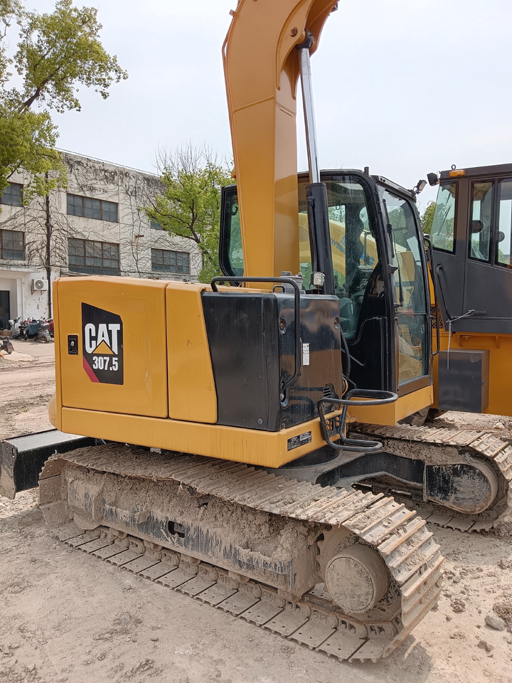 CATERPILLAR 307.5 - Mini excavator: picture 3 CATERPILLAR 307.5 - Mini excavator: picture 3