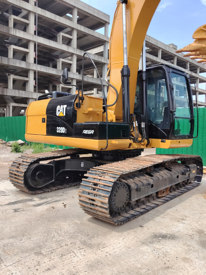 CATERPILLAR 320D C7.1 ENGINE CAT 320 D2 L - Crawler excavator: picture 3 CATERPILLAR 320D C7.1 ENGINE CAT 320 D2 L - Crawler excavator: picture 3