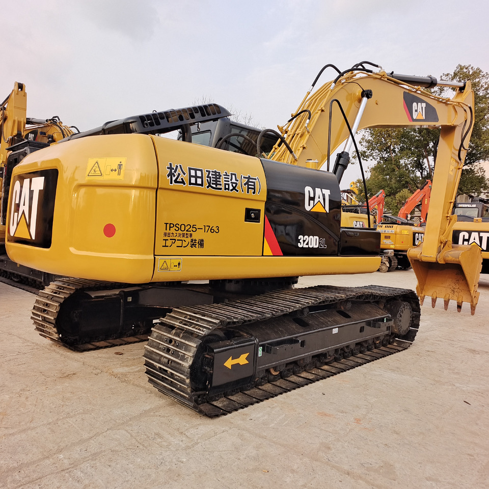 CATERPILLAR 320D CAT 320 D2 L 320GC - Crawler excavator: picture 3 CATERPILLAR 320D CAT 320 D2 L 320GC - Crawler excavator: picture 3