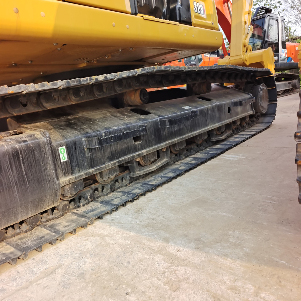 CATERPILLAR 323 CAT NEW GENERATION - Crawler excavator: picture 5 CATERPILLAR 323 CAT NEW GENERATION - Crawler excavator: picture 5