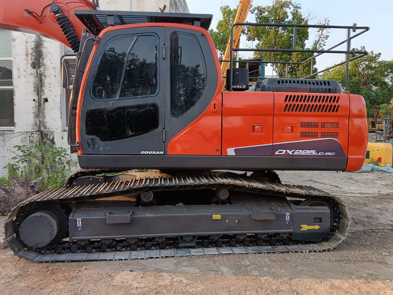 DOOSAN DX225 LC - 9C DX 225 LCA - Crawler excavator: picture 2 DOOSAN DX225 LC - 9C DX 225 LCA - Crawler excavator: picture 2