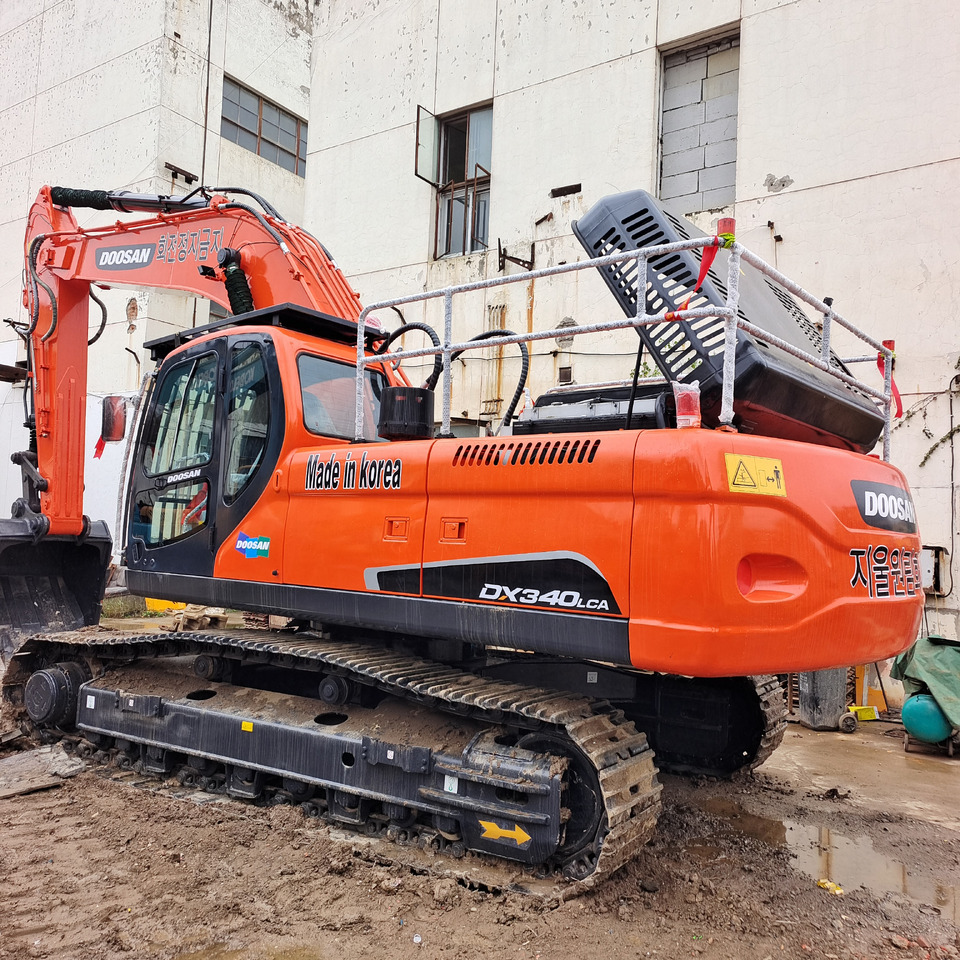 DOOSAN DX340LCA DX 340 LC - 9C - Crawler excavator: picture 1 DOOSAN DX340LCA DX 340 LC - 9C - Crawler excavator: picture 1