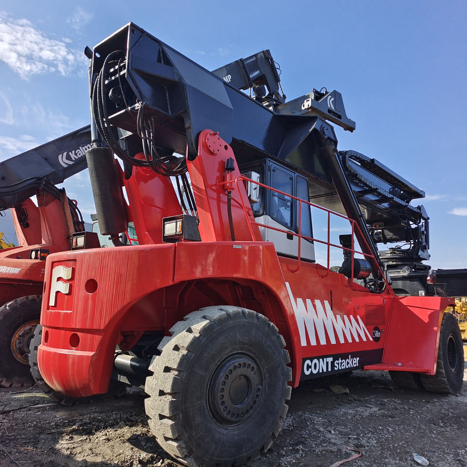 Reach stacker FANTUZZI CS45KMHD 45 TON: picture 1