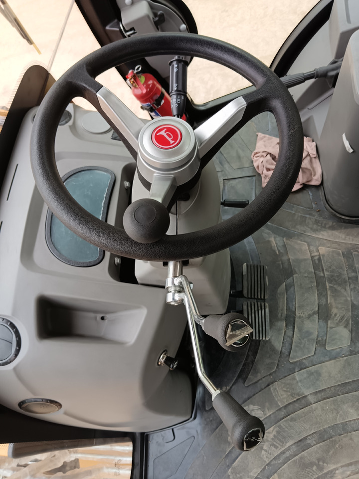 JCB 4CX 4*4 DRIVE BRAND NEW - Backhoe loader: picture 2 JCB 4CX 4*4 DRIVE BRAND NEW - Backhoe loader: picture 2