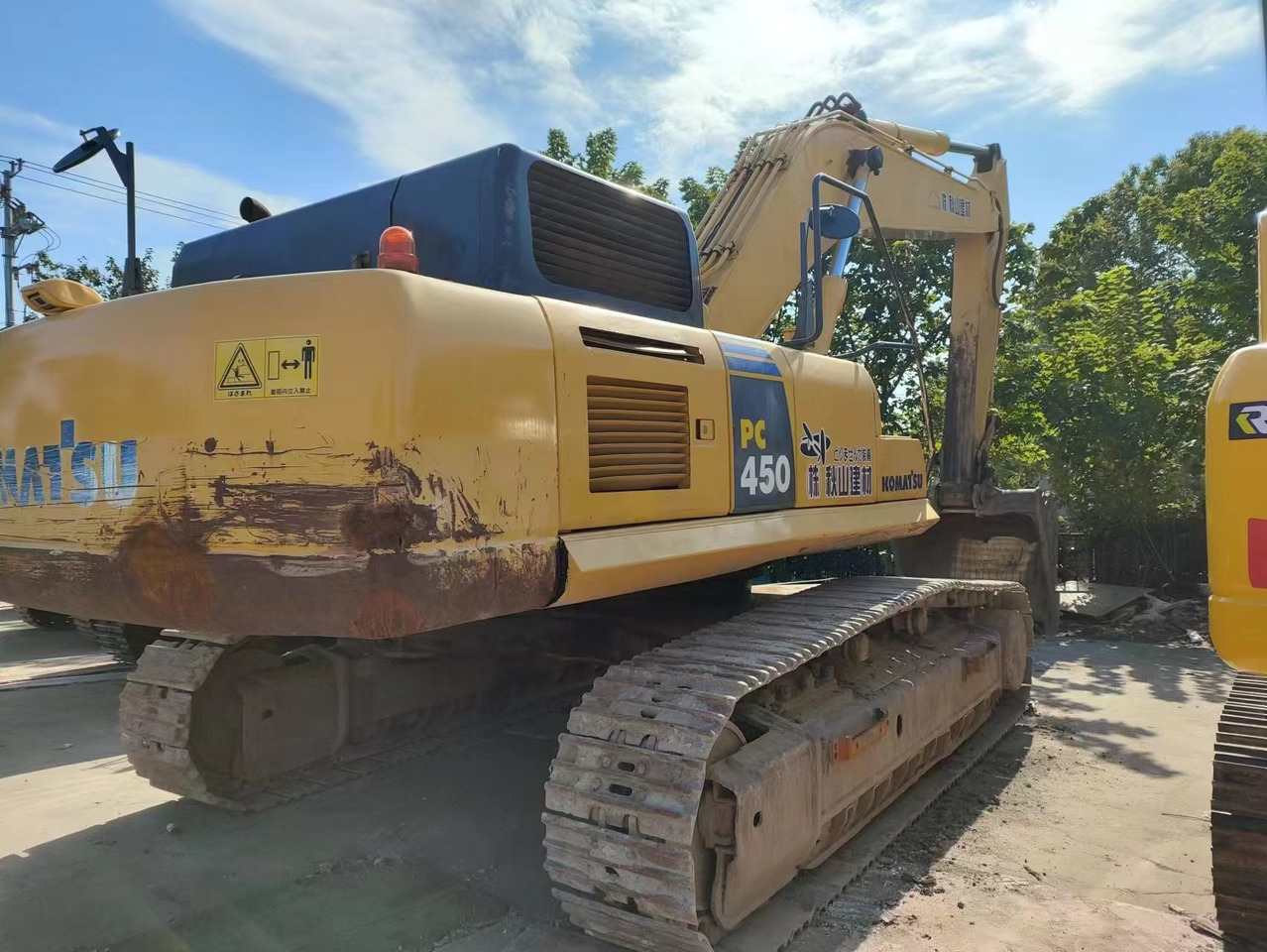 KOMATSU PC 450 - 8 - Crawler excavator: picture 1 KOMATSU PC 450 - 8 - Crawler excavator: picture 1