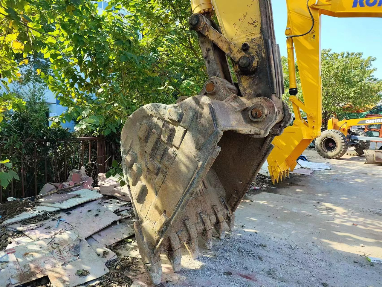KOMATSU PC 450 - 8 - Crawler excavator: picture 4 KOMATSU PC 450 - 8 - Crawler excavator: picture 4