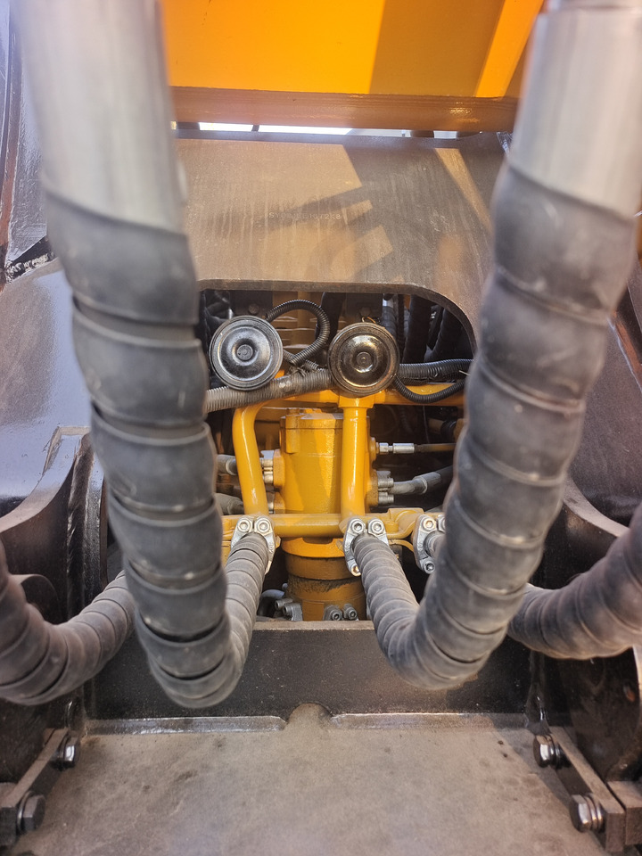 SANY 215H SY 215C - Crawler excavator: picture 5 SANY 215H SY 215C - Crawler excavator: picture 5