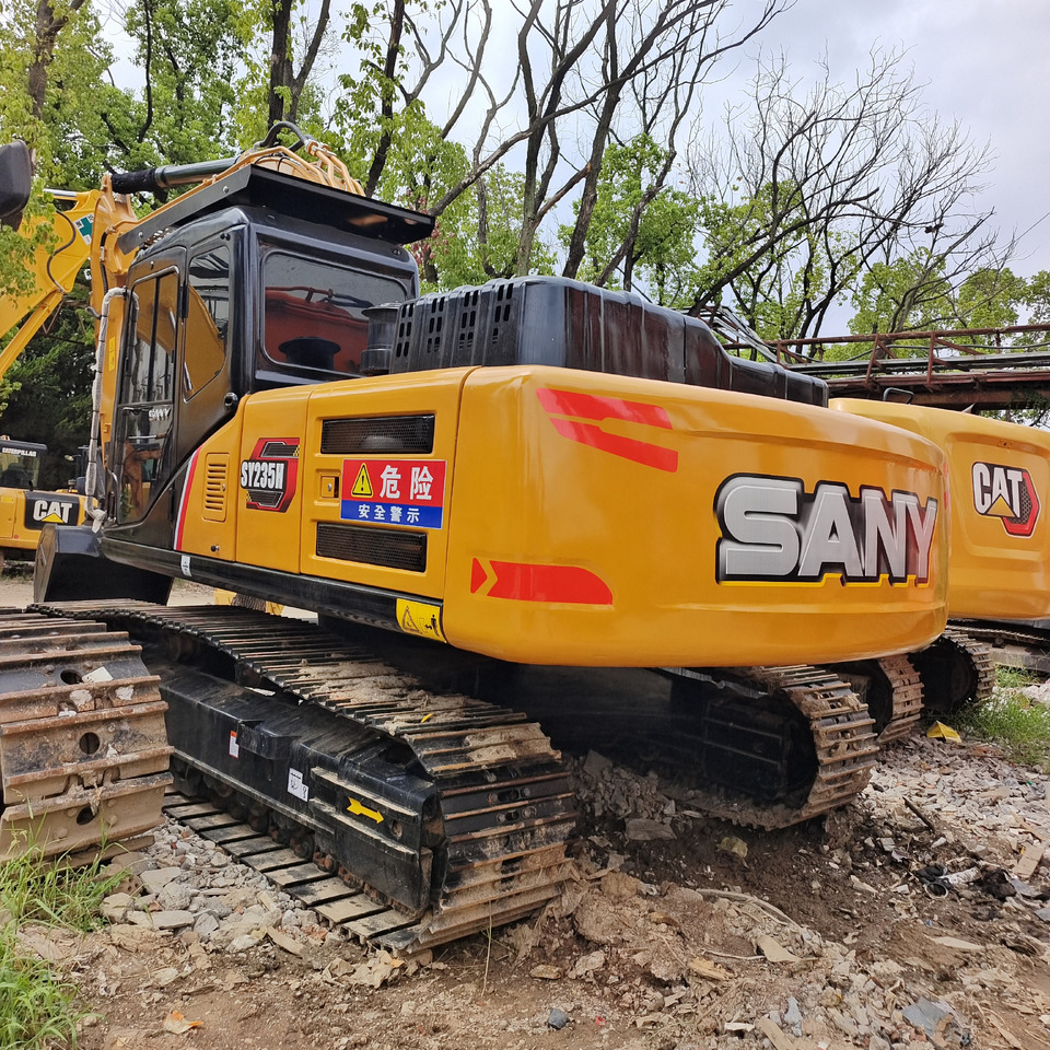 SANY SY 235C - Crawler excavator: picture 2 SANY SY 235C - Crawler excavator: picture 2