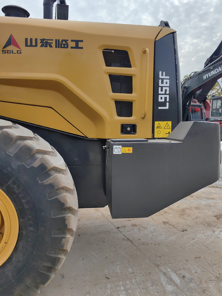 SDLG 956F 958L 958F 968L 968F - Wheel loader: picture 5 SDLG 956F 958L 958F 968L 968F - Wheel loader: picture 5