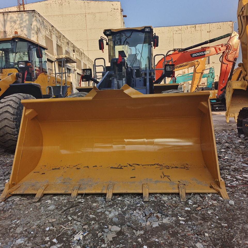 XCMG LW500KV - Wheel loader: picture 4 XCMG LW500KV - Wheel loader: picture 4