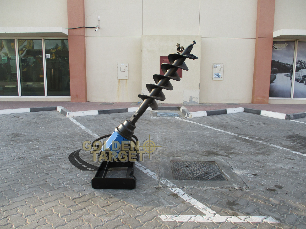BOBCAT Skid Steer Auger Attachment - Auger for Skid steer loader: picture 1 BOBCAT Skid Steer Auger Attachment - Auger for Skid steer loader: picture 1