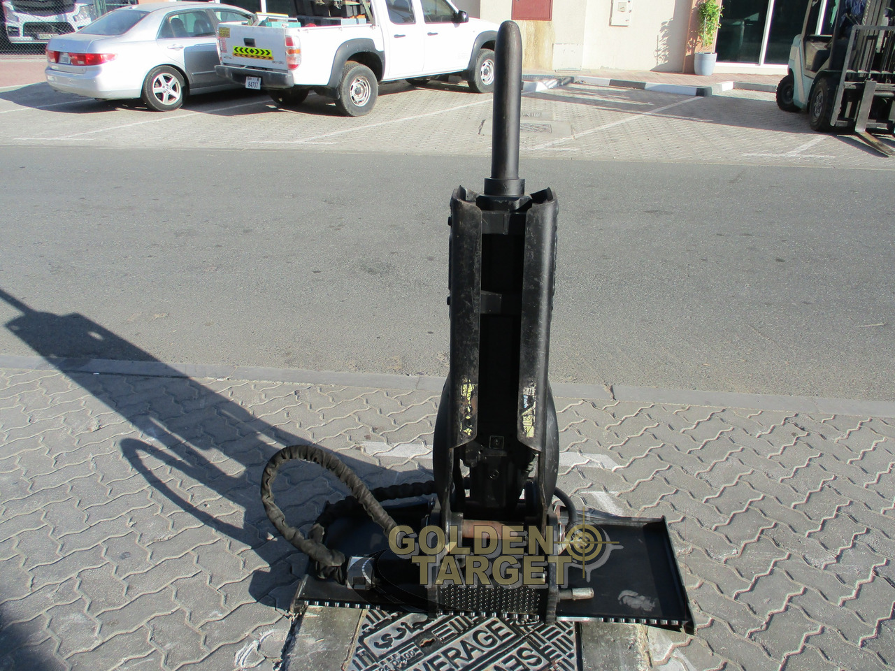 Caterpillar H65E Hydraulic Breaker - Hydraulic hammer for Excavator: picture 3 Caterpillar H65E Hydraulic Breaker - Hydraulic hammer for Excavator: picture 3