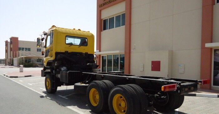 Nissan UD CZ4YL 6x6 Chassis Truck - Cab chassis truck: picture 2 Nissan UD CZ4YL 6x6 Chassis Truck - Cab chassis truck: picture 2