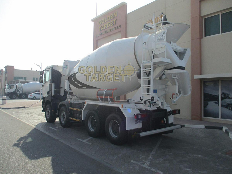 Renault K420 - Concrete mixer truck: picture 4 Renault K420 - Concrete mixer truck: picture 4