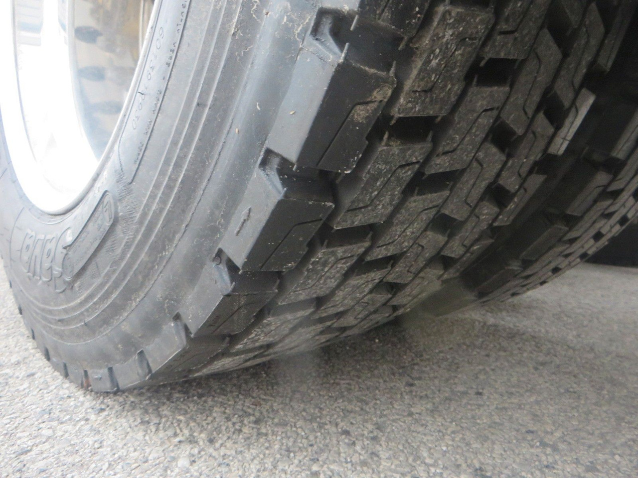 Renault T520 HSC 4x2Tractor mega Retarder - Tractor unit: picture 5 Renault T520 HSC 4x2Tractor mega Retarder - Tractor unit: picture 5