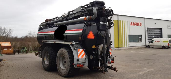 Peecon EUR-200 - Slurry tanker: picture 4 Peecon EUR-200 - Slurry tanker: picture 4