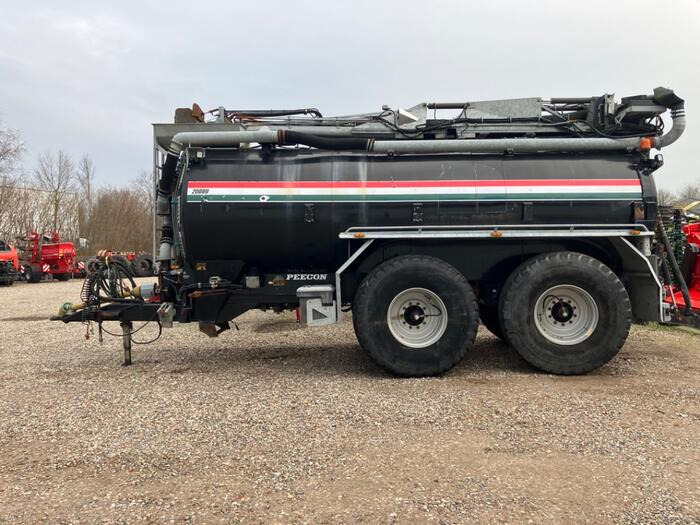 Peecon EUR-200 - Slurry tanker: picture 5 Peecon EUR-200 - Slurry tanker: picture 5