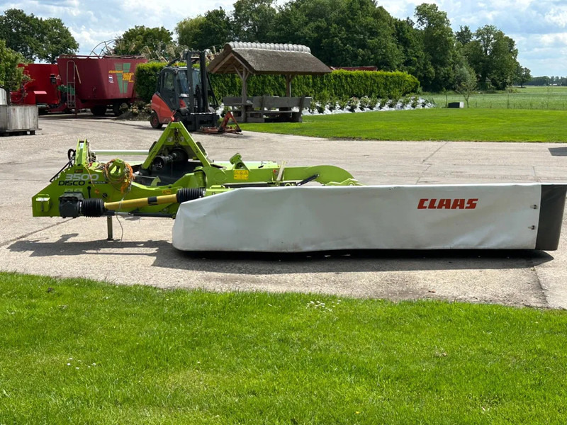 Claas Disco 3500 contour & Claas corto 250 maai combi schijvenmaaier - Mower: picture 5 Claas Disco 3500 contour & Claas corto 250 maai combi schijvenmaaier - Mower: picture 5