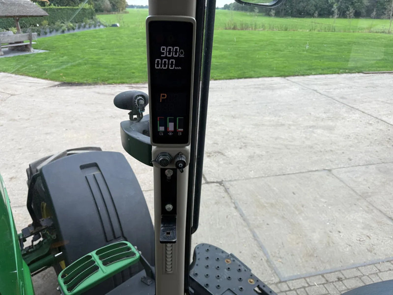 John Deere 7230R 7 230 R Trekker JD 7 serie Autopower 7230R 7 230 R Trekker JD 7 serie Autopower - Farm tractor: picture 5 John Deere 7230R 7 230 R Trekker JD 7 serie Autopower 7230R 7 230 R Trekker JD 7 serie Autopower - Farm tractor: picture 5