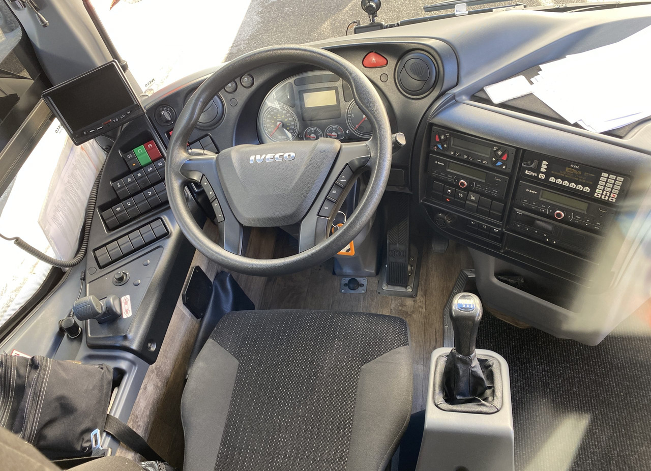 Suburban bus IVECO CROSSWAY 2020 10M60: picture 11