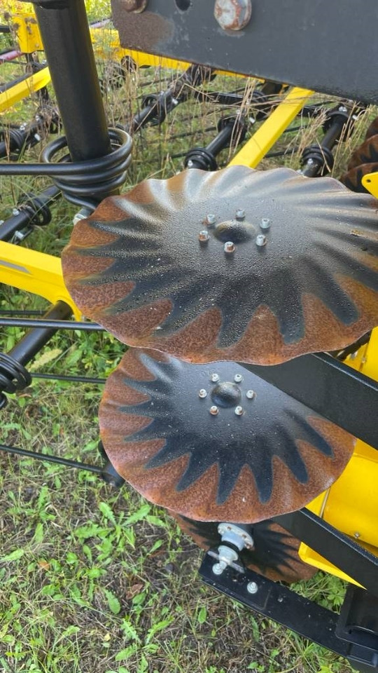 Bednar Striegel PRO PN 9000 - Spring tine harrow: picture 4 Bednar Striegel PRO PN 9000 - Spring tine harrow: picture 4