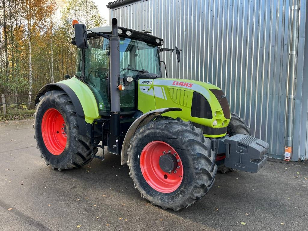 Claas Arion 640 CIS  - Farm tractor: picture 1 Claas Arion 640 CIS  - Farm tractor: picture 1