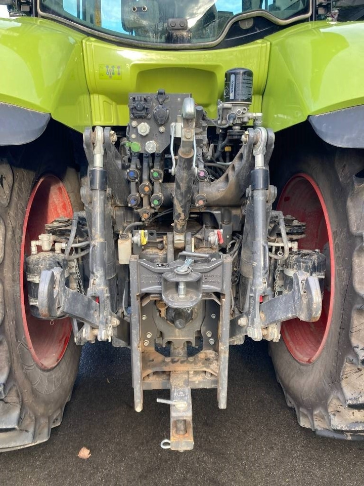 Farm tractor Claas Axion 830 CIS: picture 9 Farm tractor Claas Axion 830 CIS: picture 9