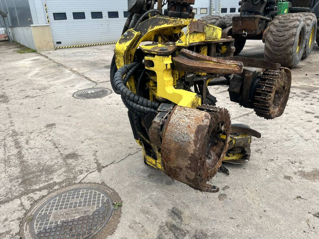 Forestry harvester John Deere 1470 E: picture 12