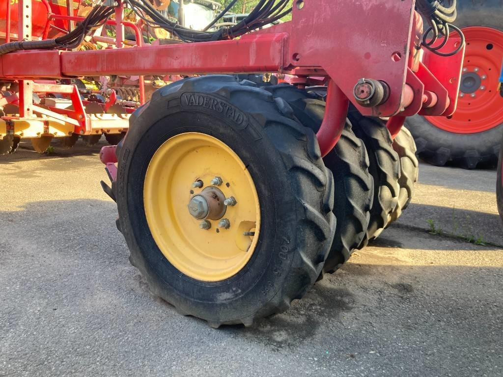 Combine seed drill Vaderstad Rapid 400C: picture 8 Combine seed drill Vaderstad Rapid 400C: picture 8