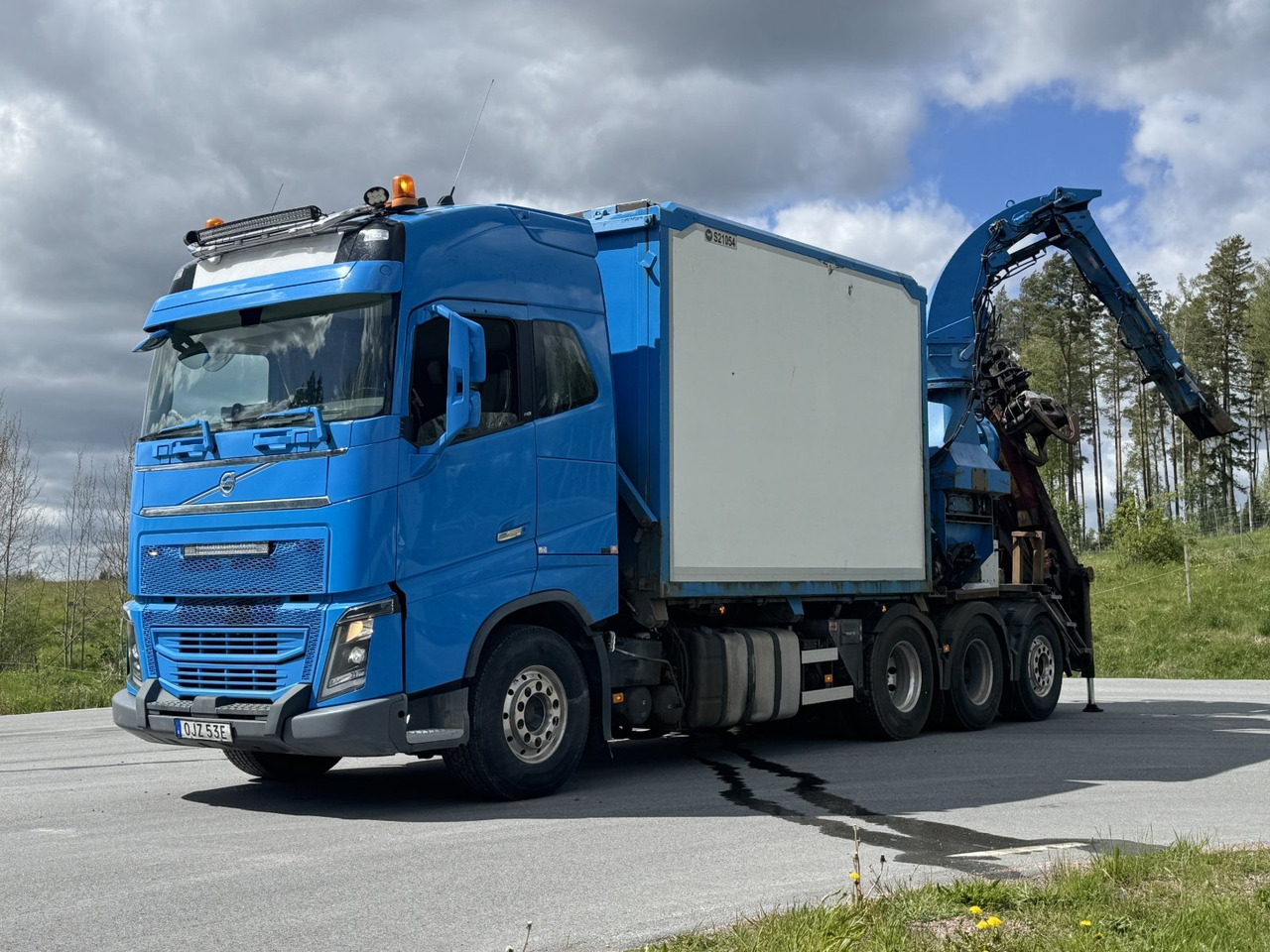Huggbilsekipage Volvo FH16 750 8X4 -2019 | HIAB | ERJO | Full-luft - Truck, Wood chipper: picture 1 Huggbilsekipage Volvo FH16 750 8X4 -2019 | HIAB | ERJO | Full-luft - Truck, Wood chipper: picture 1