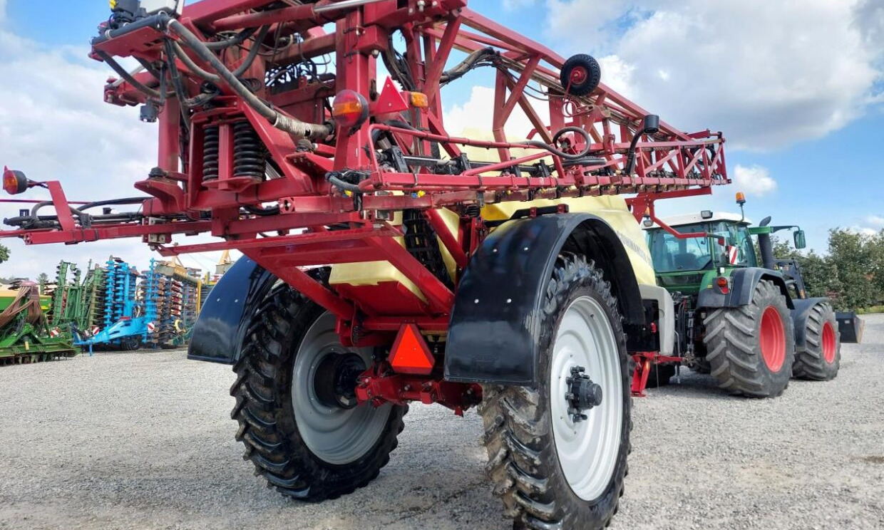 Hardi Commander 5500i -30m - Trailed sprayer: picture 4 Hardi Commander 5500i -30m - Trailed sprayer: picture 4