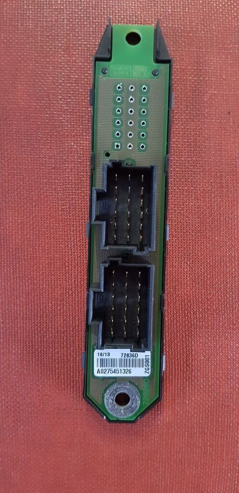 Knorr-Bremse 0 486 106 133 Mercedes-Benz ACTROS MB4 - ECU for Truck: picture 3 Knorr-Bremse 0 486 106 133 Mercedes-Benz ACTROS MB4 - ECU for Truck: picture 3