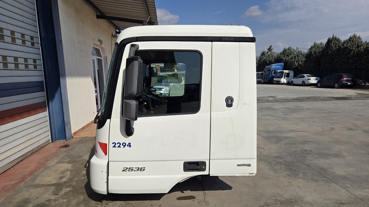 MERCEDES-BENZ ACTROS MP3 EURO 5 MEDIUM SIZE - Cab: picture 3 MERCEDES-BENZ ACTROS MP3 EURO 5 MEDIUM SIZE - Cab: picture 3