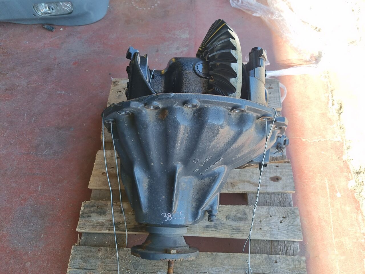 Mercedes-Benz ACTROS MP2 HL6/1DCSL-13 Mercedes-Benz ACTROS MP2 - Differential gear for Truck: picture 2 Mercedes-Benz ACTROS MP2 HL6/1DCSL-13 Mercedes-Benz ACTROS MP2 - Differential gear for Truck: picture 2