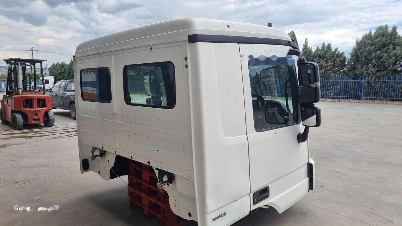 Cab for Truck Mercedes-Benz CAB MERCEDES ACTROS MP 3 MEDIUM   Mercedes-Benz ACTROS MP3: picture 12