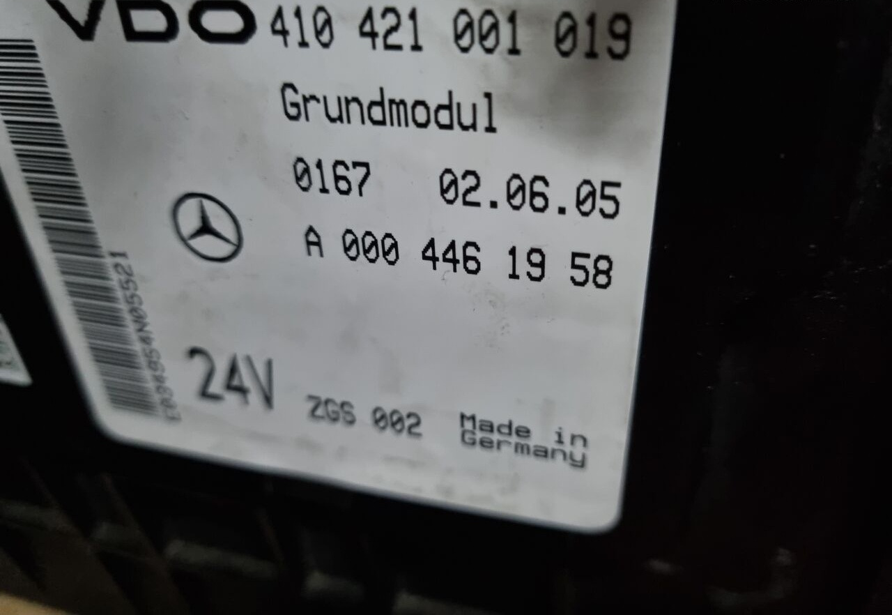 Mercedes-Benz GRUNDMODUL ACTROS MP4 A0014465158 Mercedes-Benz ACTROS MP4 EURO 6 - Fuse for Truck: picture 2 Mercedes-Benz GRUNDMODUL ACTROS MP4 A0014465158 Mercedes-Benz ACTROS MP4 EURO 6 - Fuse for Truck: picture 2