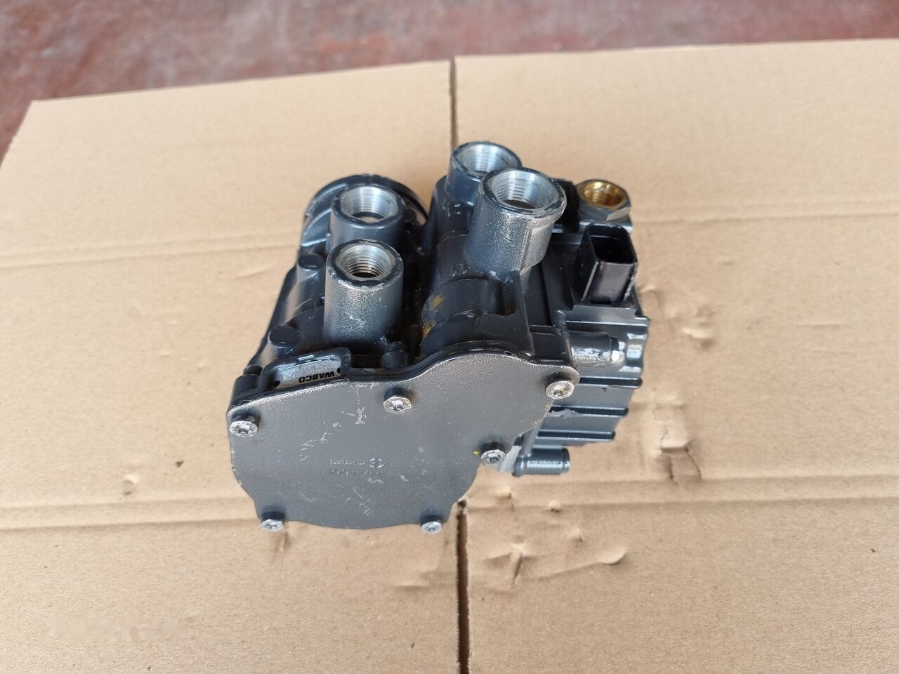 New ECU for Truck WABCO 4801060050   Mercedes-Benz ACTROS MP4 EURO 6: picture 9 New ECU for Truck WABCO 4801060050   Mercedes-Benz ACTROS MP4 EURO 6: picture 9
