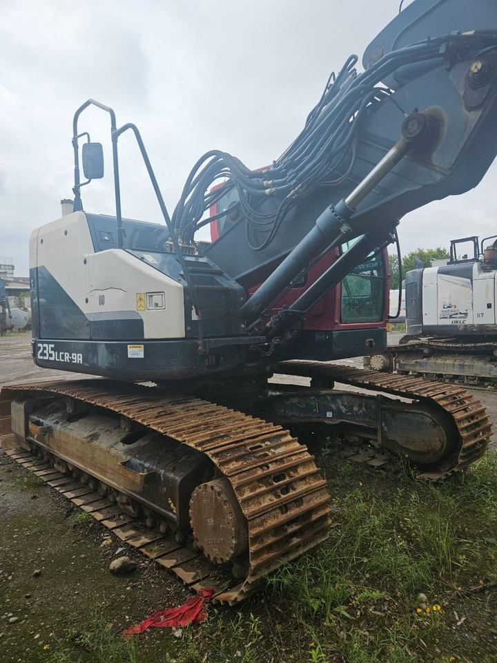 Hyundai Robex 235 LCR-9A Kurzheckbagger 25t - Crawler excavator: picture 2 Hyundai Robex 235 LCR-9A Kurzheckbagger 25t - Crawler excavator: picture 2