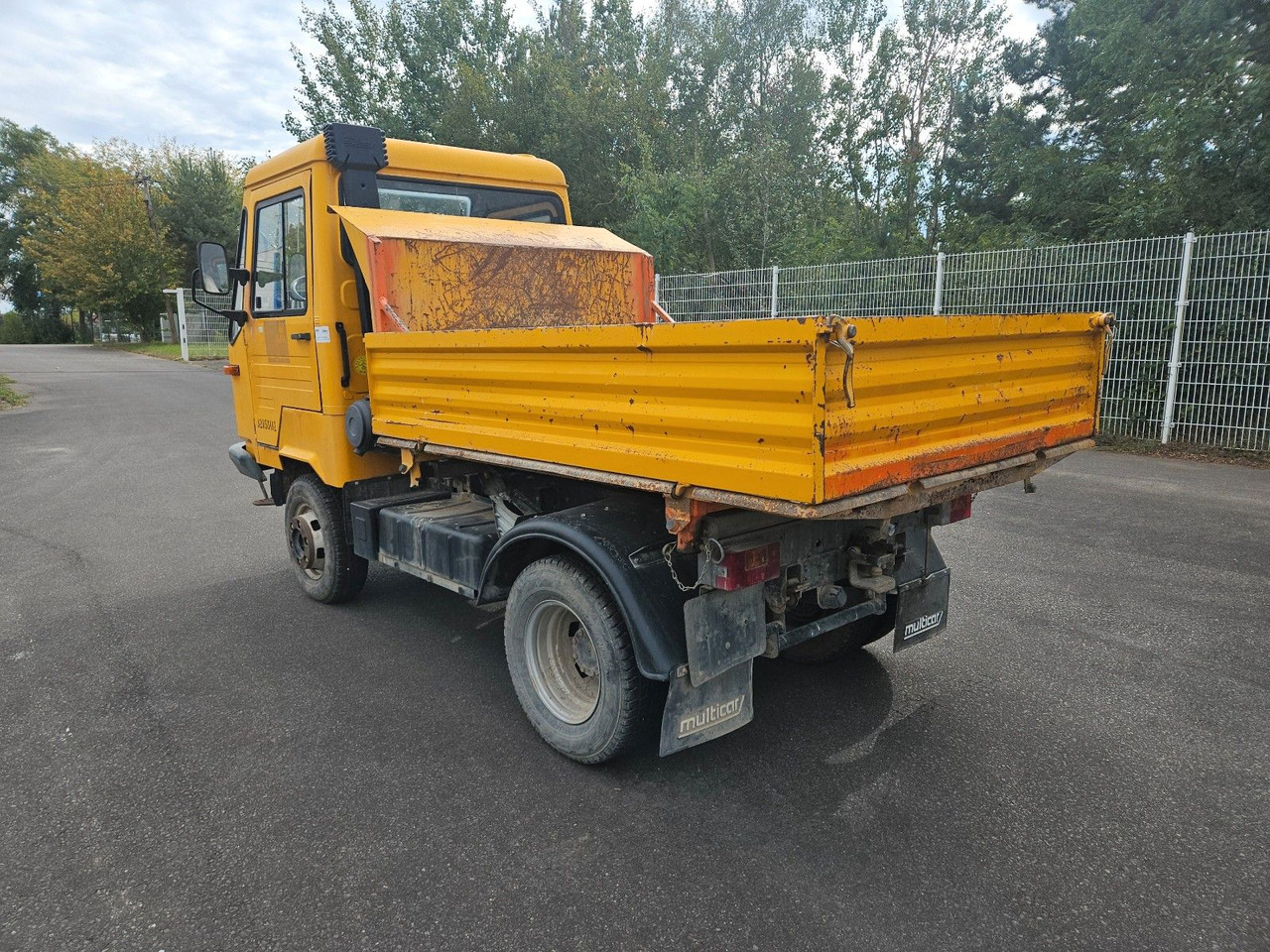 Multicar M26 Dreiseitenkipper 4x4 - Tipper van: picture 4 Multicar M26 Dreiseitenkipper 4x4 - Tipper van: picture 4