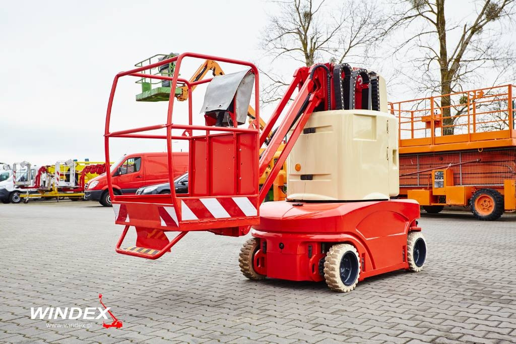 JLG Toucan 1010 - Vertical mast lift: picture 1 JLG Toucan 1010 - Vertical mast lift: picture 1
