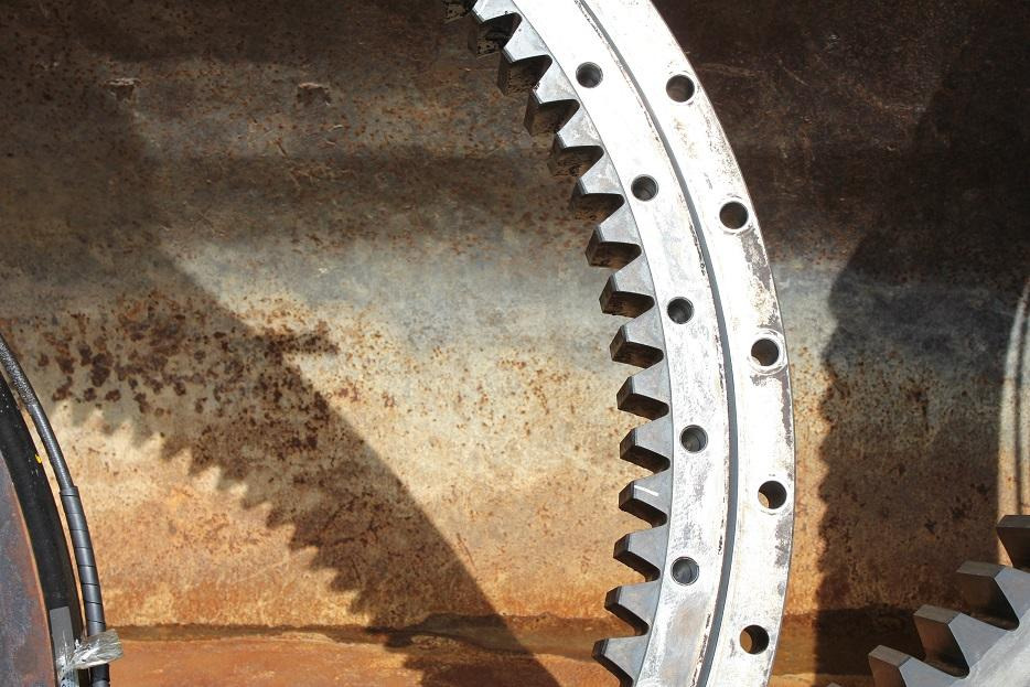 Hitachi 220 - Slewing ring for Construction machinery: picture 4 Hitachi 220 - Slewing ring for Construction machinery: picture 4