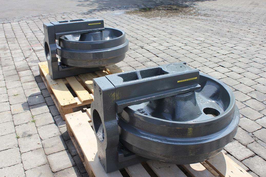Liebherr R 974 - Undercarriage parts for Crawler excavator: picture 1 Liebherr R 974 - Undercarriage parts for Crawler excavator: picture 1