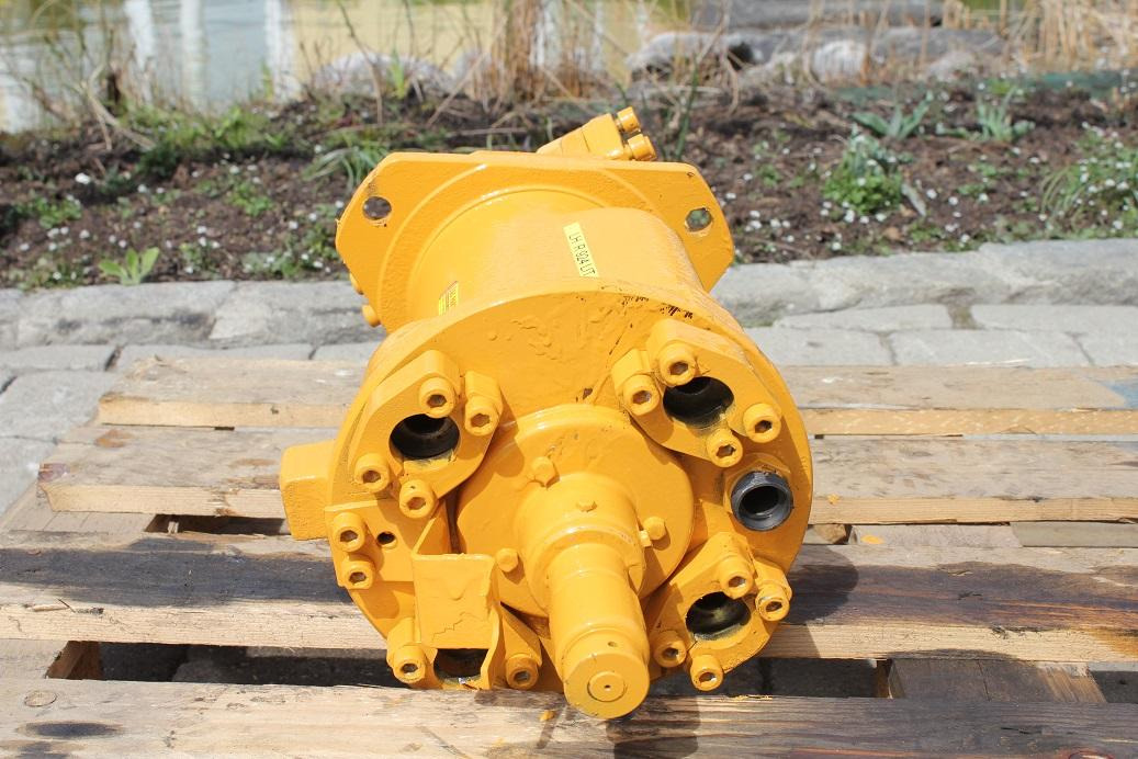 Liebherr R 924 - Spare parts for Excavator: picture 2 Liebherr R 924 - Spare parts for Excavator: picture 2